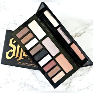 Kat Von D Beauty Shade & Light Glimmer Palette
